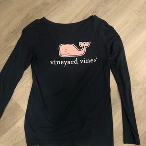 Vineyard Vines Size Small Long Sleeve